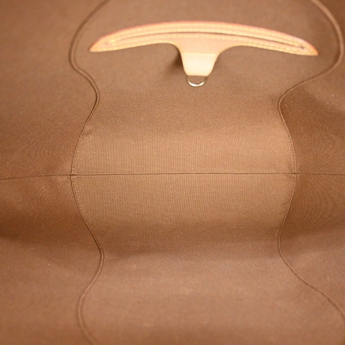 Louis Vuitton Ellipse  Canvas Shoulder Bag ()