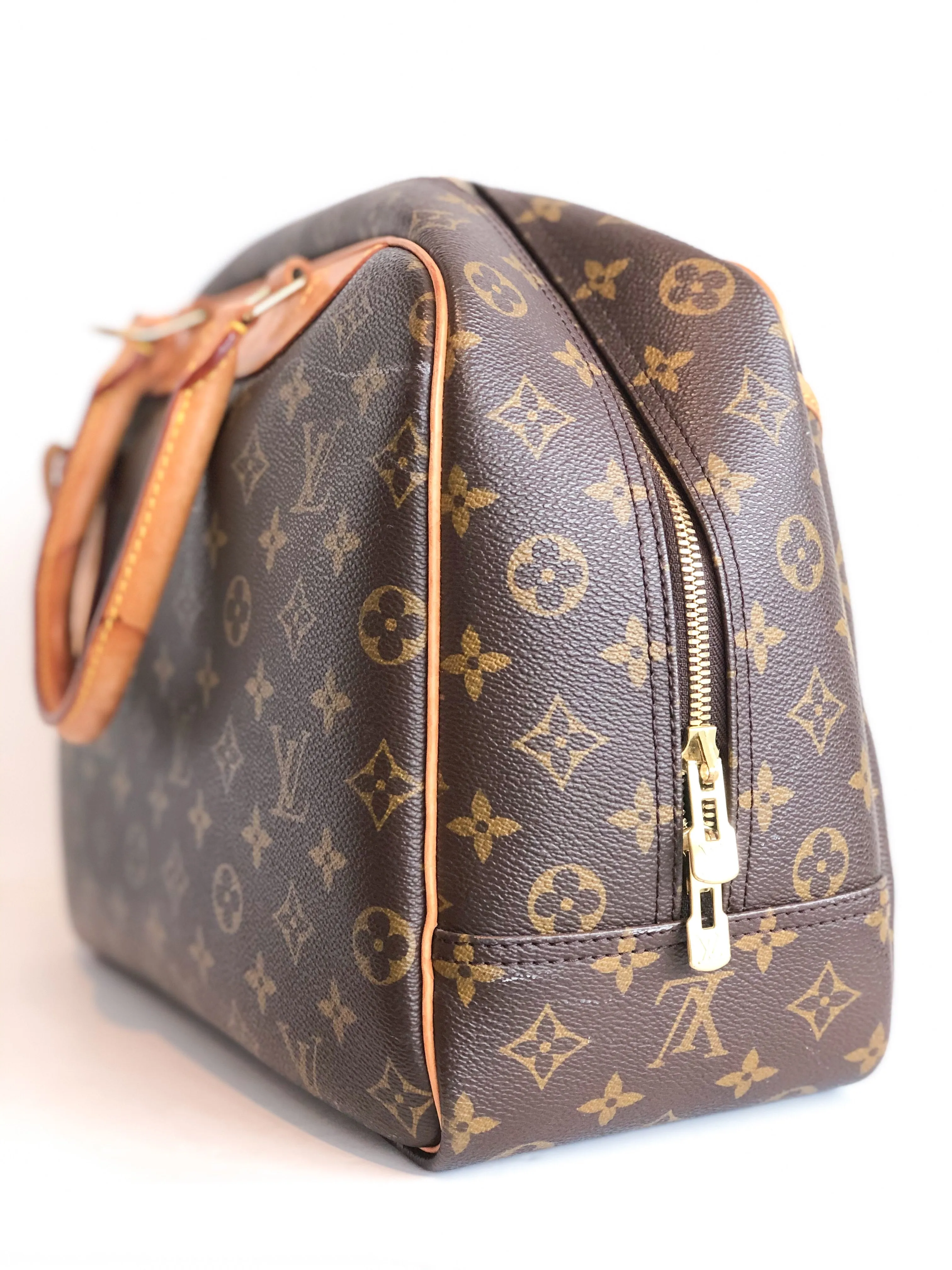 Louis Vuitton Monogram Deauville Bag