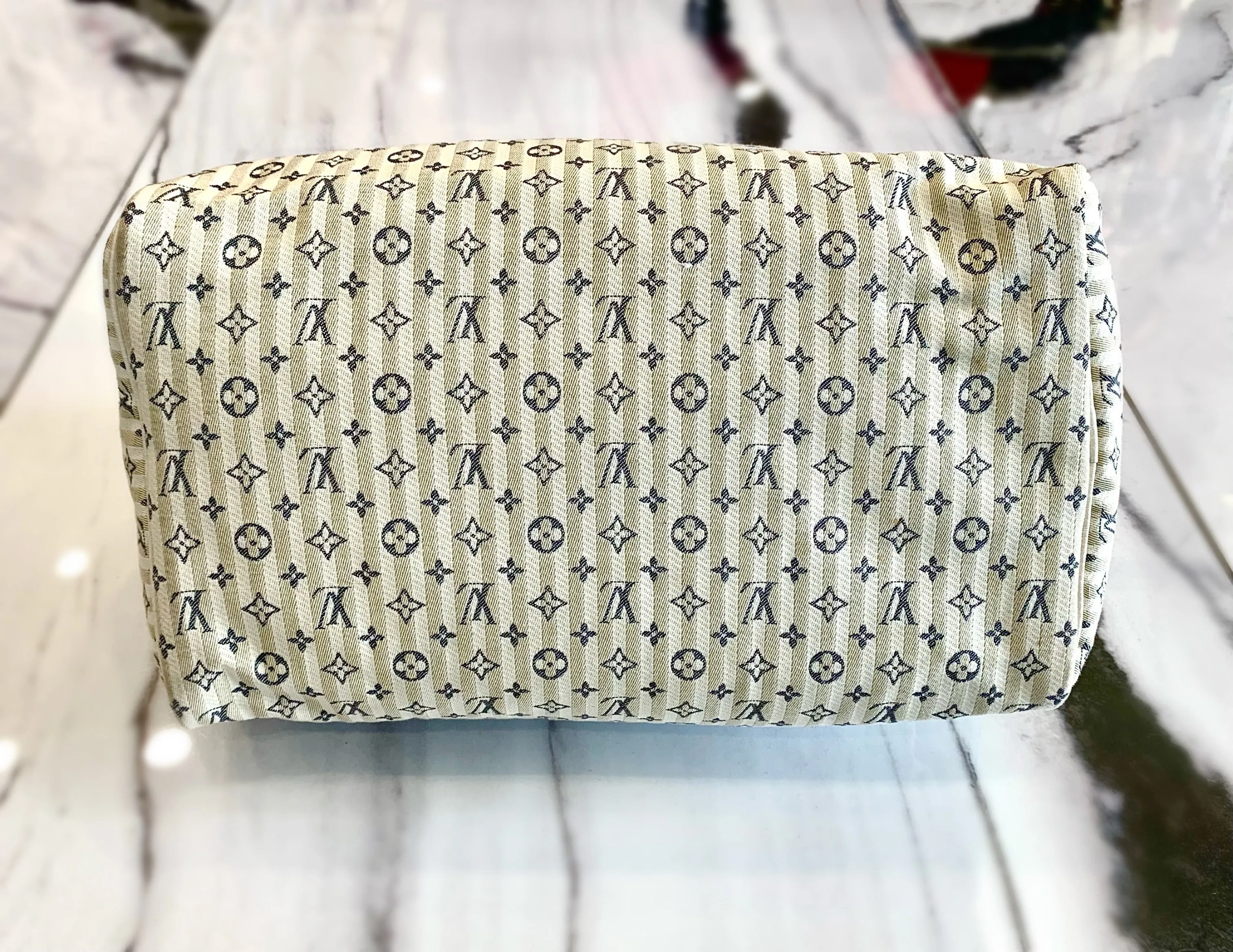 LOUIS VUITTON MONOGRAM MINI LIN CROISETTE SPEEDY 30 BAG