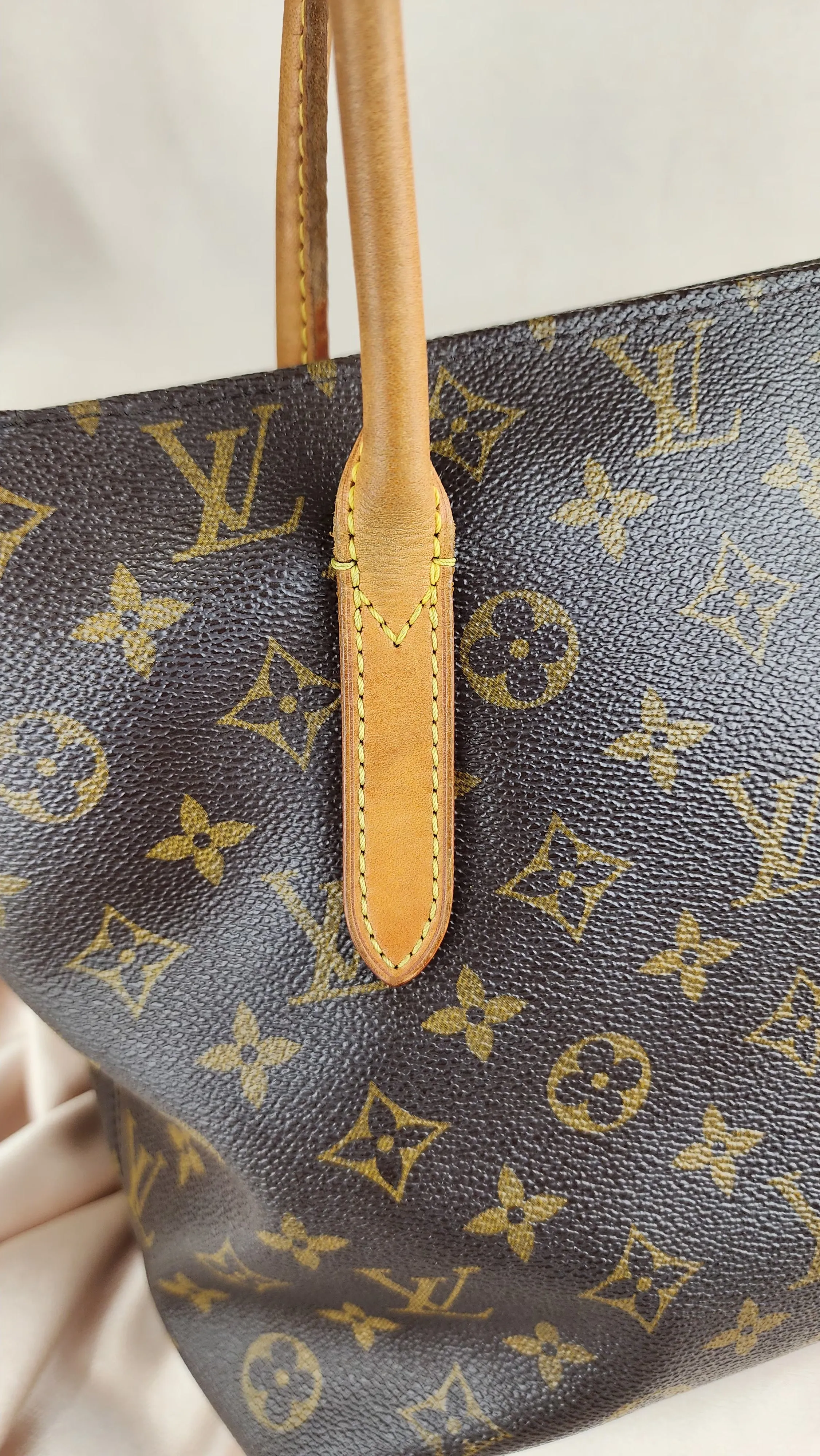 Louis Vuitton Monogram Raspail PM Tote - 855