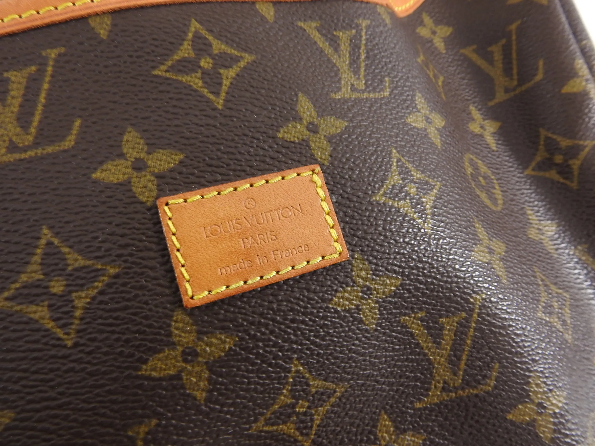 Louis Vuitton Monogram Saumur 30 Crossbody Bag