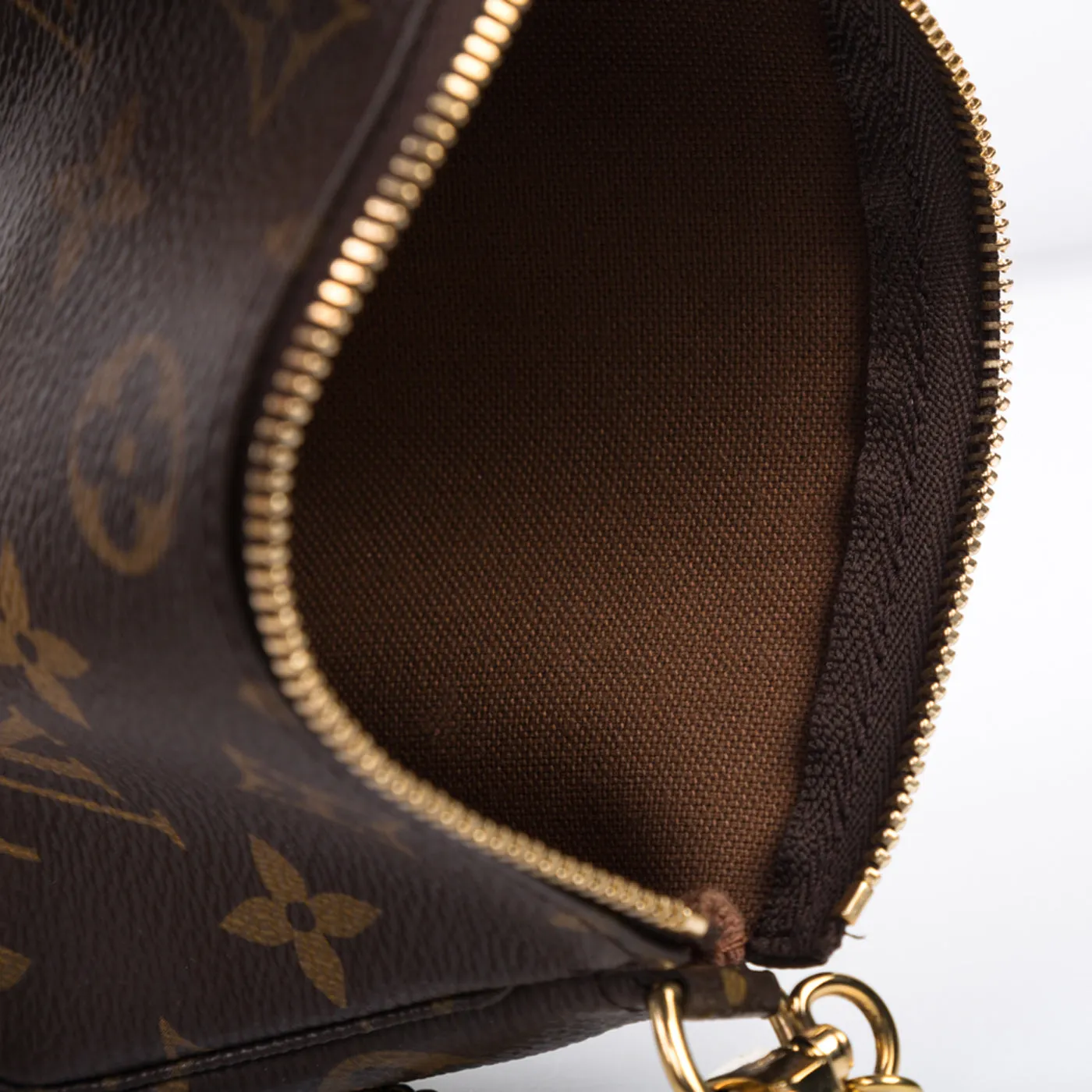 Mini Pochette in Monogram