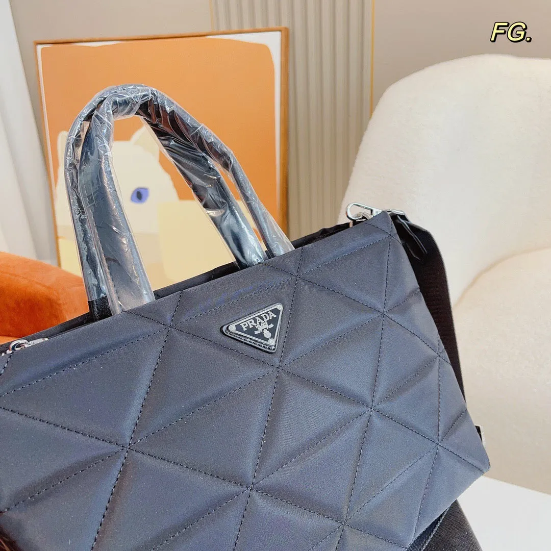 PD181 Small Re-Nylon Padded Tote Bag / 9x5.1x7.5inch