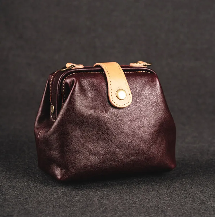 YAAGLE Women Vintage Tanned Leather magnetic button Shoulder Bags YG91
